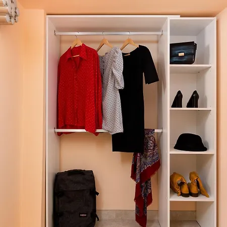 Idyllia - Spacious Bright Flat * Řím